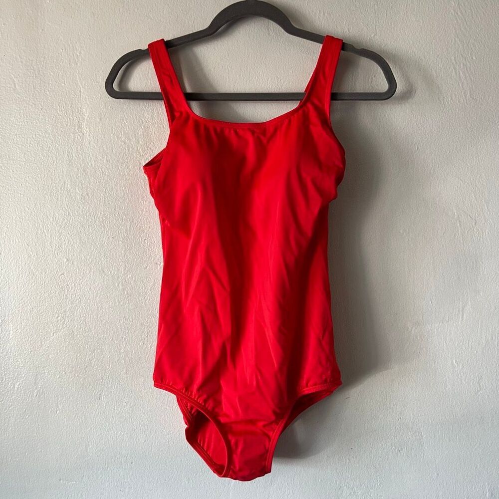 Land’s End red one piece swimsuit minimalist iconic red size 8D